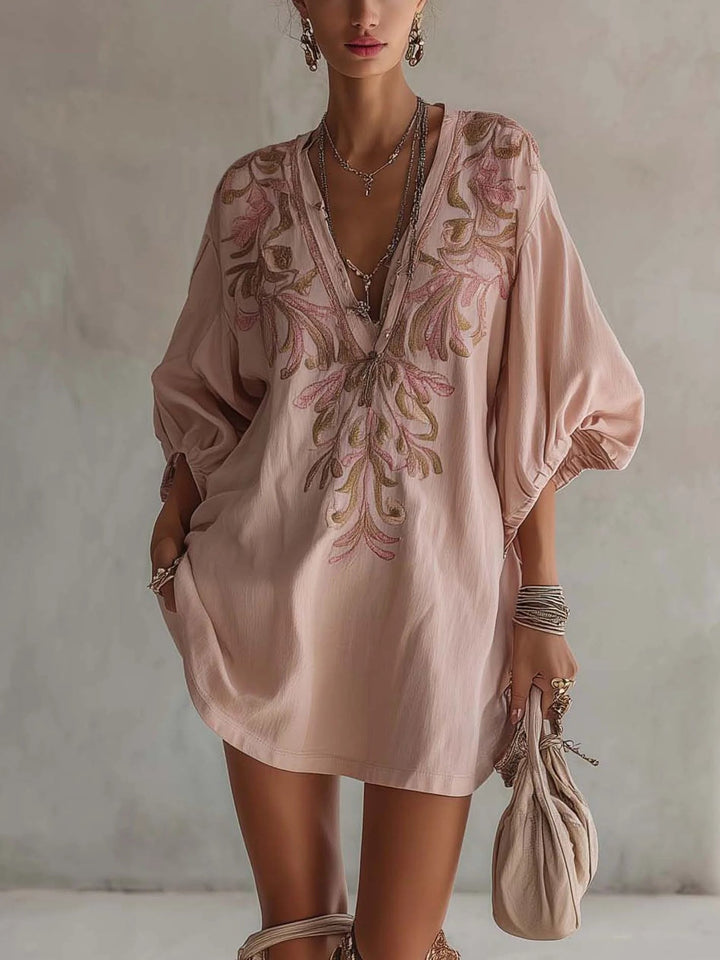 Geborduurde linnen mini-jurk