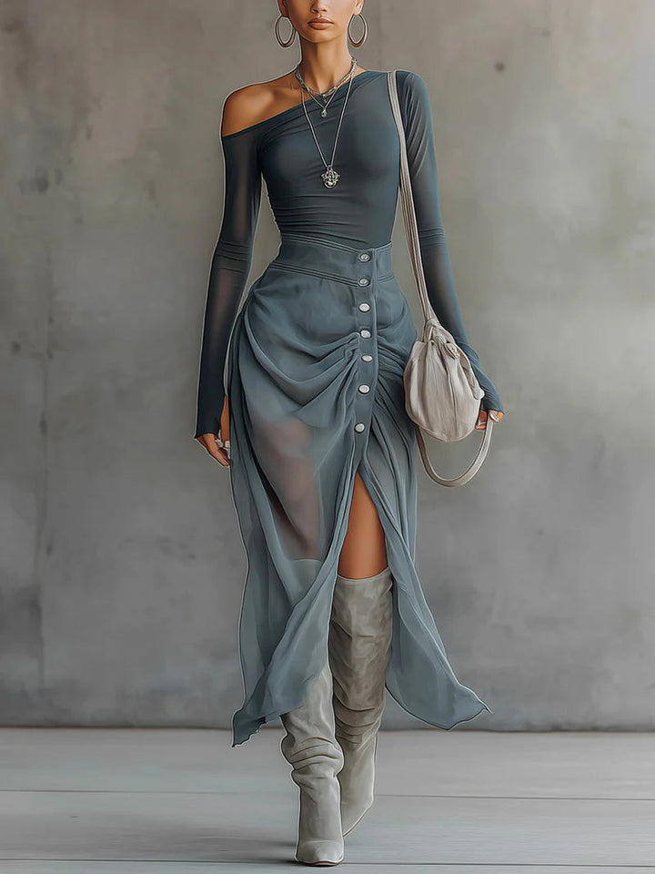 Abito lungo in rete con spalle scoperte