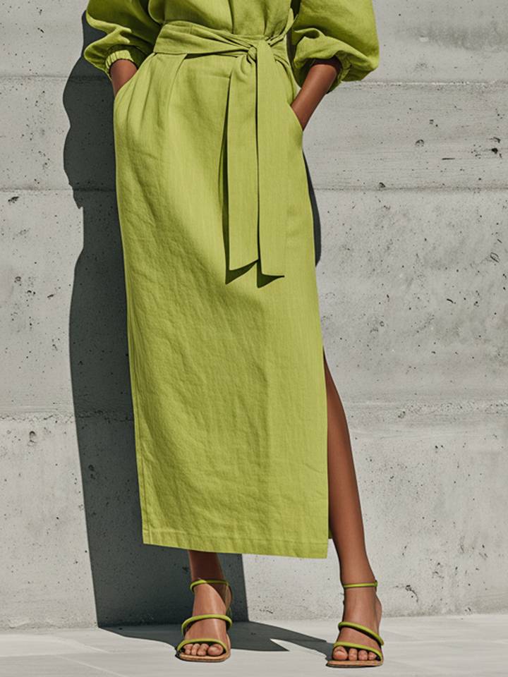 Off-shoulder midi-kjole i hør