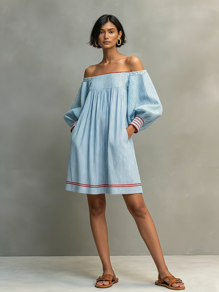 Zweiseitiges gestreiftes Minikleid