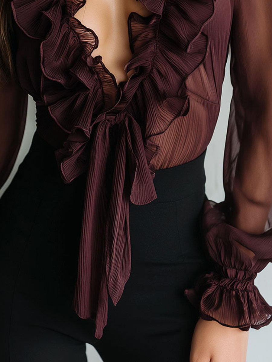 Retro-Bluse mit Rüschen und Knoten vorne