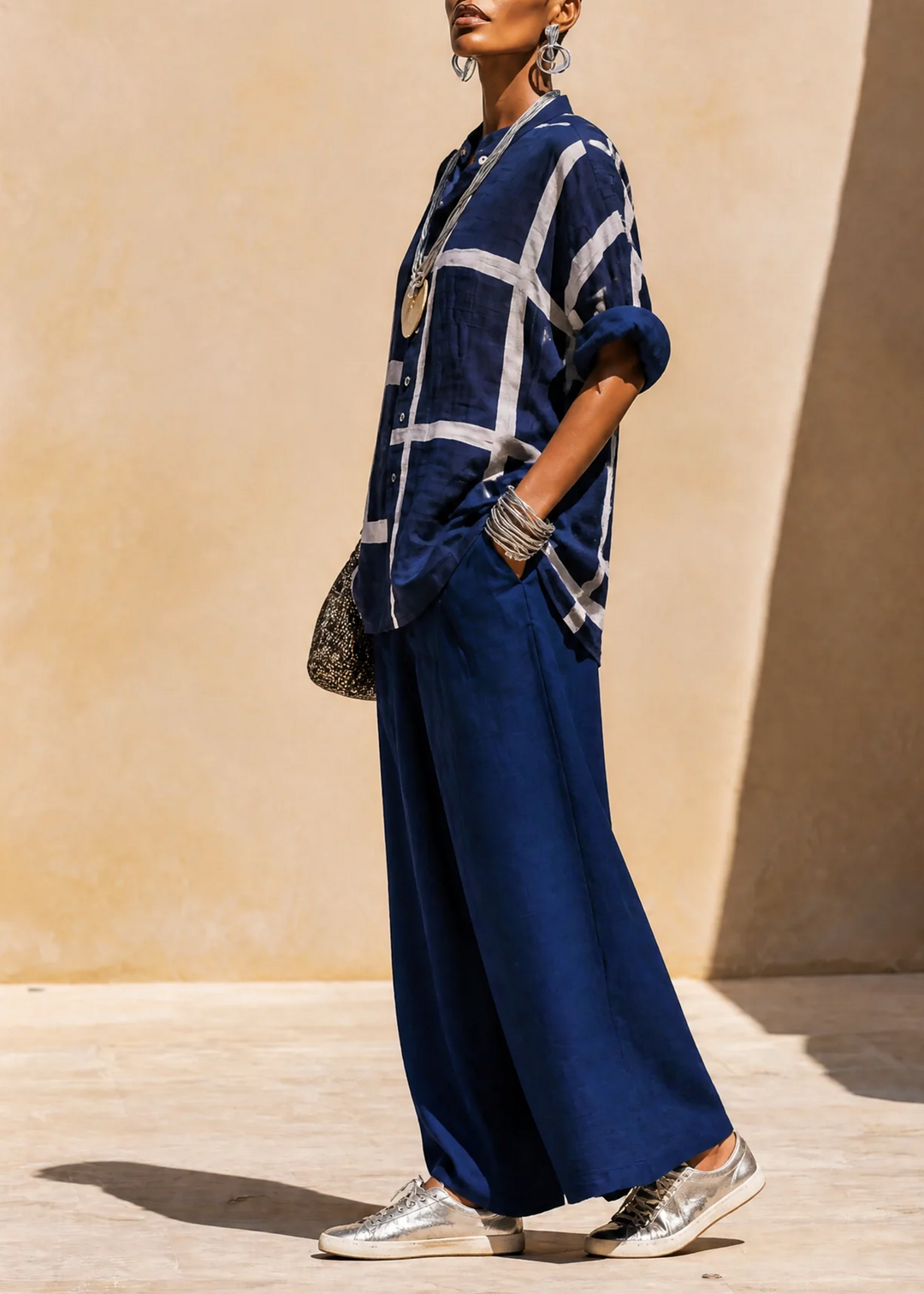 Ensemble décontracté à motif quadrillé et jambes larges