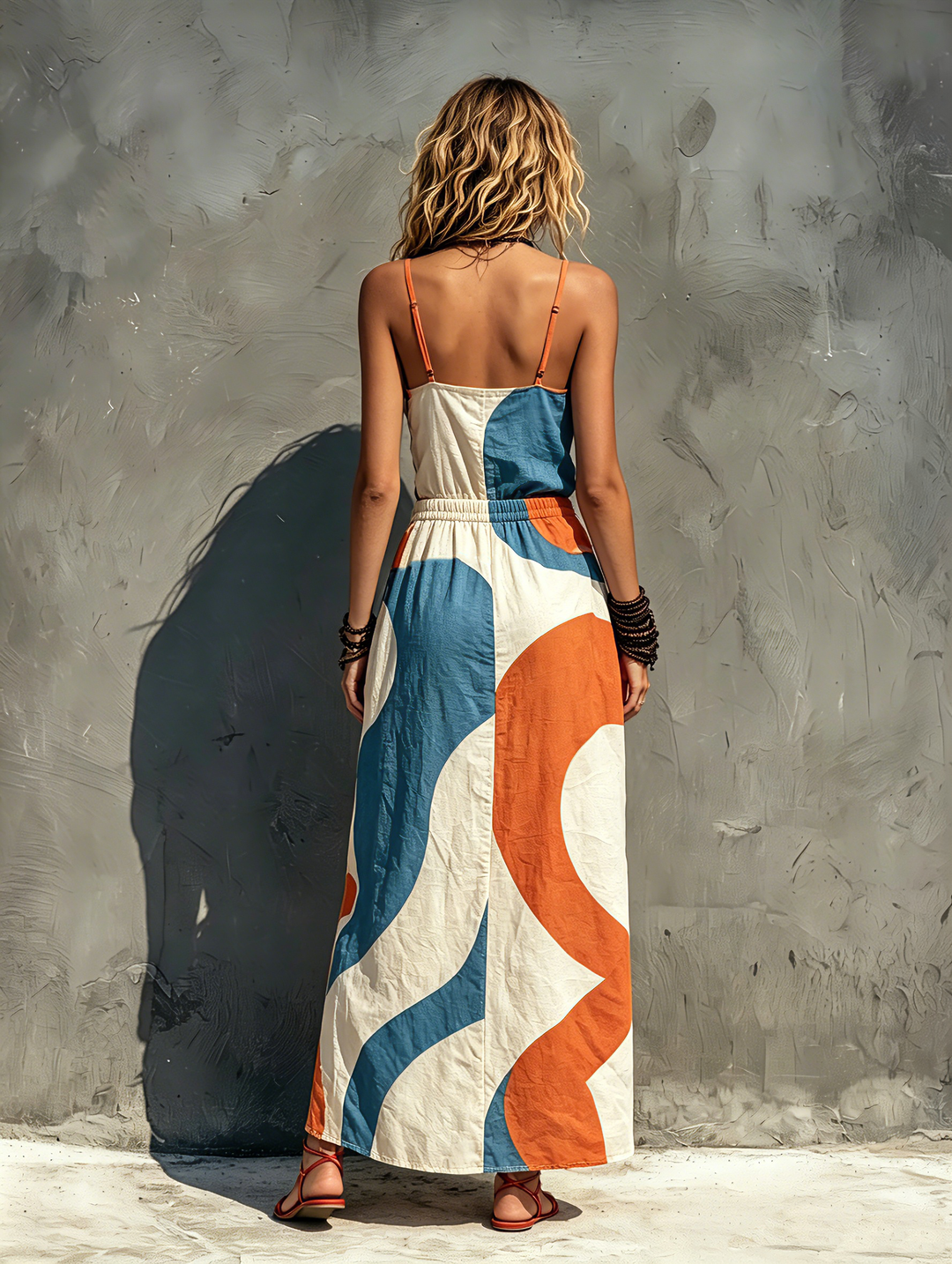 Robe longue à bretelles spaghetti imprimée