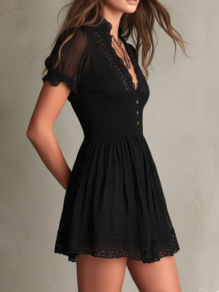 Vestido Mini Clásico Muse con Fruncido