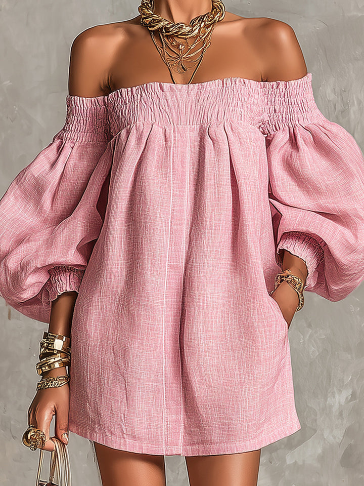 Robe mini rose à épaules dénudées, manches lanterne et coupe évasée ample