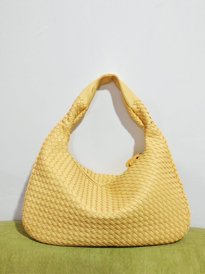 Women's Fashionable Leather Woven Bag