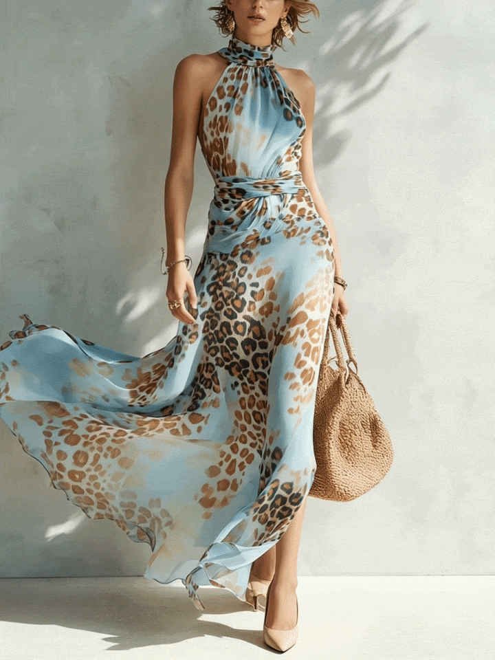 Blaues Maxikleid aus Chiffon mit Leopardenmuster