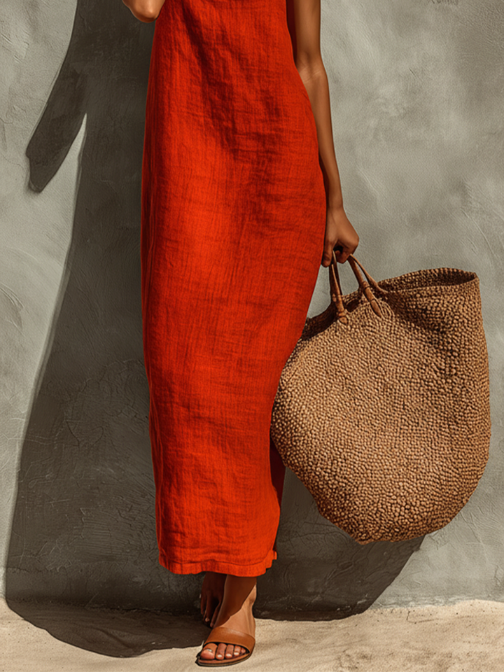 Vestito rosso in cotone con scollo quadrato e spalline sottili