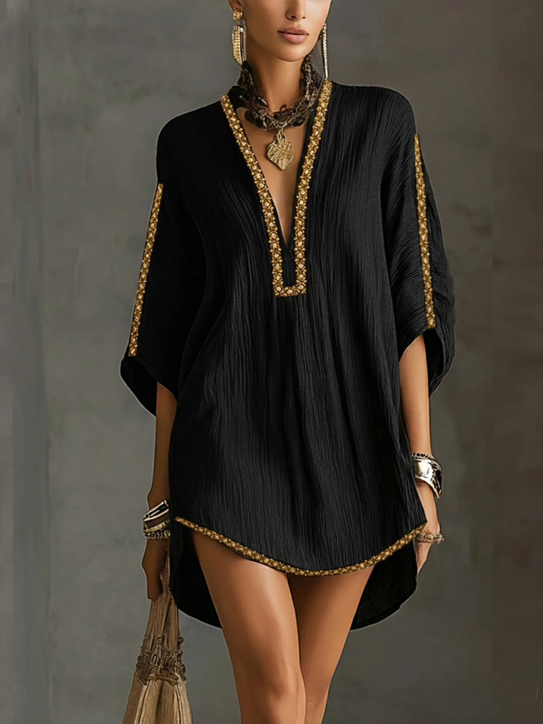 Vyšívané mini šaty kaftan